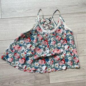 Kimchi Blue floral lace top